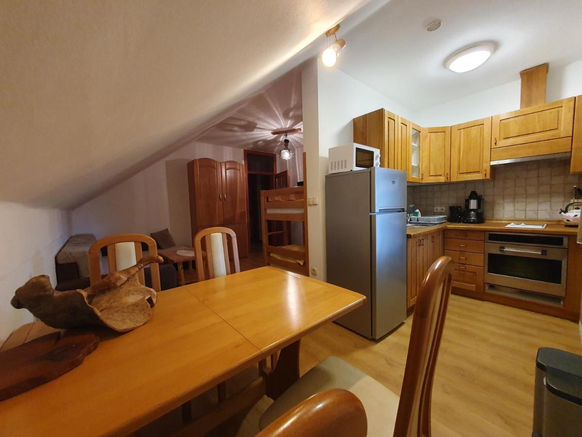 Miskar Rooms Cerknica Rom bilde